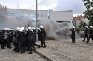 ćwiczenia policjantów