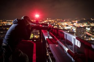 Policjanci z Samodzielnego Pododdziału Antyterrorystycznego Policji zabezpieczający Szczyt Klimatyczny COP 24 w Katowicach