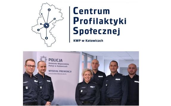 Zdjęcie kolorowe. Widoczni policjanci Wydziału Prewencji KWP zajmujący się platformą Centrum Profilaktyki Społecznej