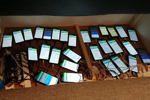 Zabezpieczone telefony wykorzystywane przez sprawców
