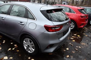 Kia Ceed.