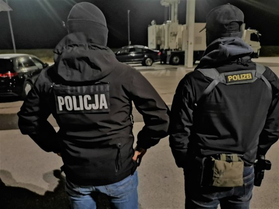 policjant z Polski z policjantem z Austrii