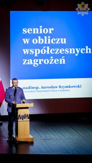 Komendant Wojewódzki Policji w Gdańsku - w trakcie konferencji