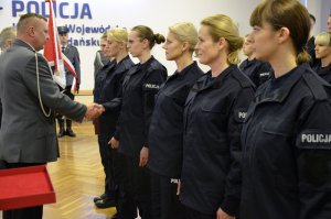 ŚLUBOWANIE NOWO PRZYJĘTYCH POLICJANTÓW