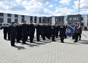 ślubowanie nowo przyjętych policjantów