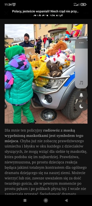 ciąg dalszy postu i dzieci przy radiowozie z maskotkami