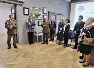 spotkanie w Izbie Pamięci w Komendzie Wojewódzkiej Policji we Wrocławiu z zaproszonymi gośćmi.