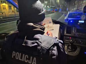 działania policjantów podczas akcji policyjnej