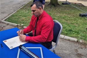 Uroczystości związane z wmurowaniem aktu erekcyjnego pod budowę Posterunku Policji w Domaniowie