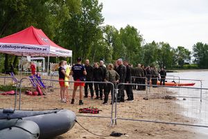 Ćwiczenia i festyn z udziałem policji, wojska i służb ratunkowych