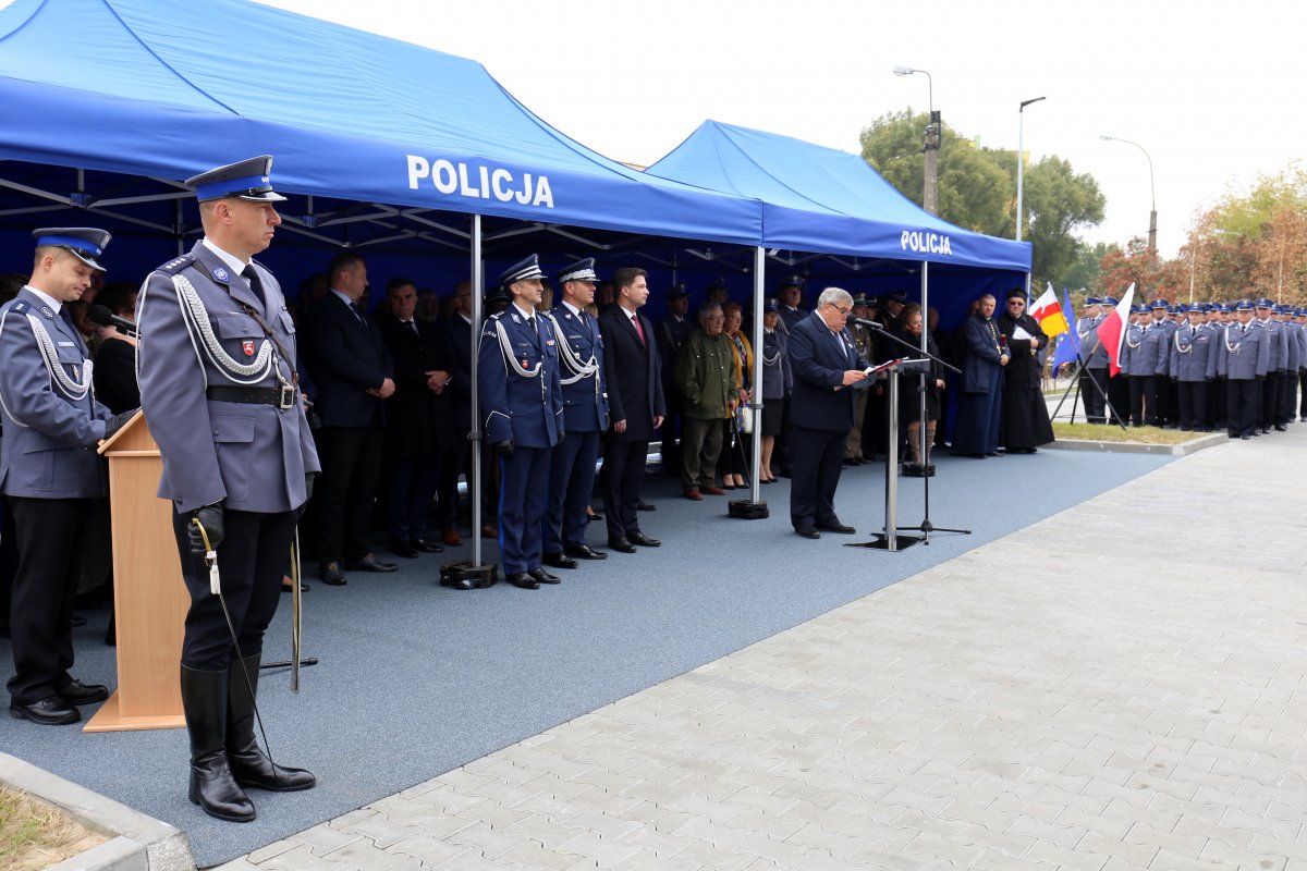  Przewodniczący społecznego komitetu mieszkańców dzielnicy Bronowice podczas przemówienia