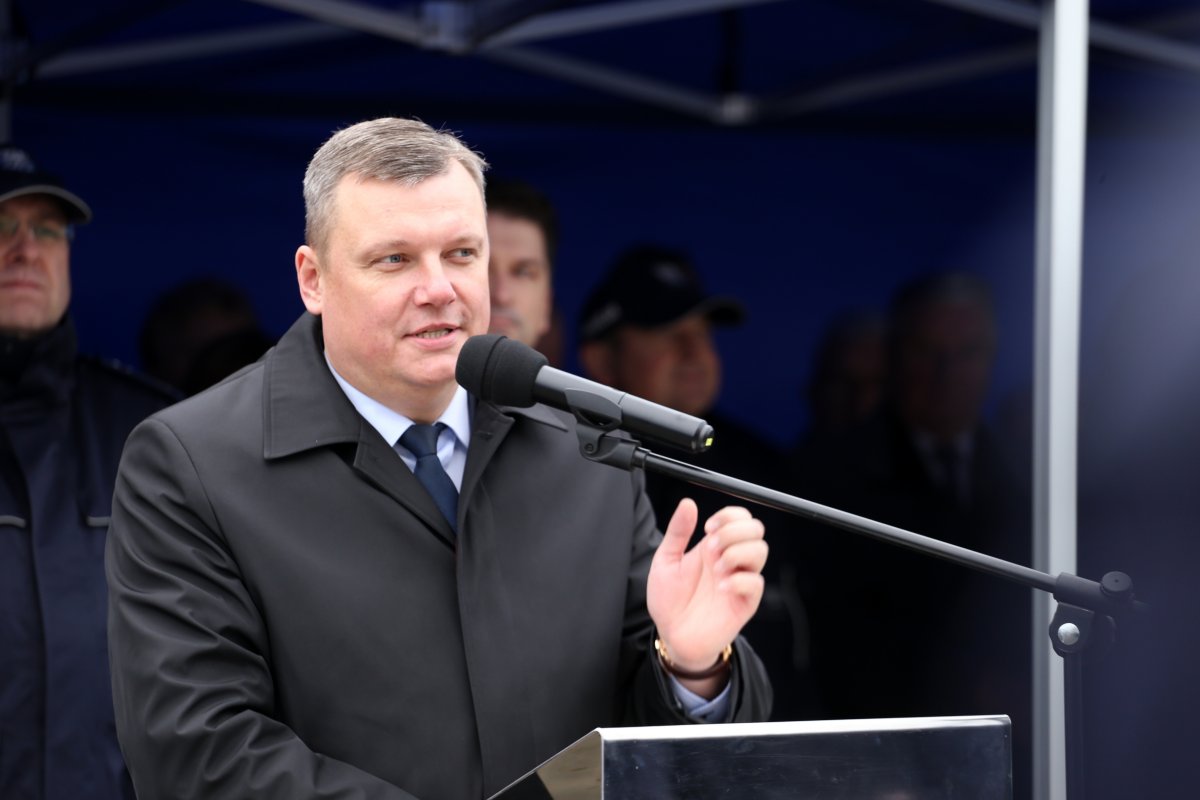wicewojewoda podczas przemówienia
