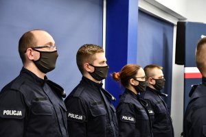 Policjanci podczas ślubowania.