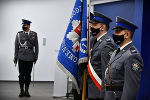 Policjanci w trakcie ślubowania