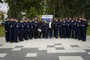 Policjanci w trakcie ślubowania