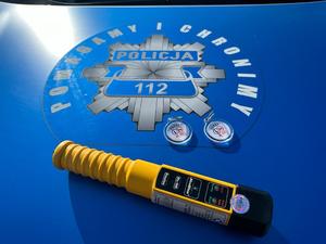 policjanci na słuzbie