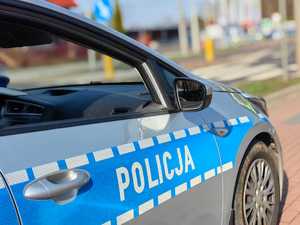 policjanci na słuzbie