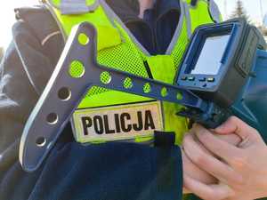 policjanci na słuzbie