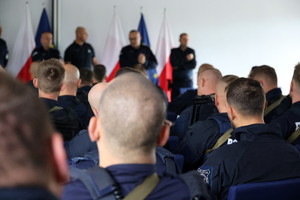 ćwiczenia policjantów z Oddziału Prewencji Policji w Białymstoku i podlaskich kontrterrorystów