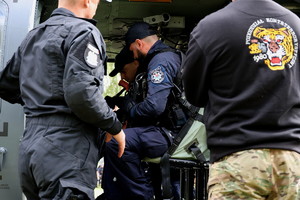 ćwiczenia policjantów z Oddziału Prewencji Policji w Białymstoku i podlaskich kontrterrorystów