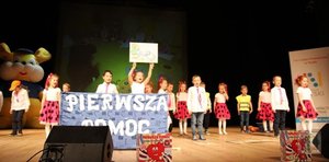 Przedszkolaki prezentują nabytą wiedzę i umiejętności ratownicze