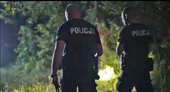 Policjanci z Prudnika pokazują, co to znaczy służba