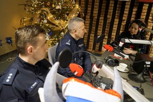 „Choinka pod choinkę” z policjantami