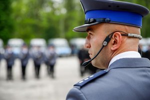 policjanci uczestniczący w uroczystości