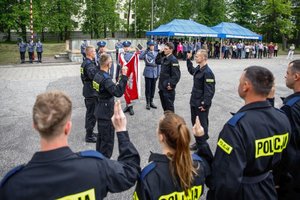 ślubowanie nowo przyjętych policjantów