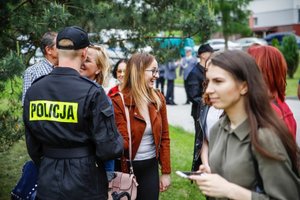 nowo przyjęciu policjanci wraz z rodzinami