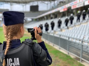 ćwiczenia na kieleckim stadionie