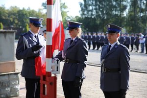 ślubowanie i wręczenie odznaczenia dla policjantów