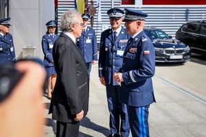 Międzynarodowy Salon Przemysłu Obronnego z udziałem policjantów