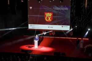 Międzynarodowy Salon Przemysłu Obronnego z udziałem policjantów