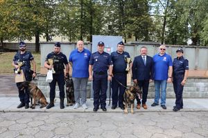 uczestnicy uroczystości