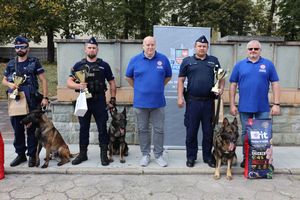 uczestnicy uroczystości