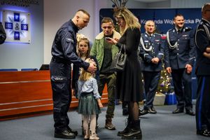 Ślubowanie nowych i odznaczenia zasłużonych