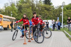 „Jednośladem bezpiecznie do celu”