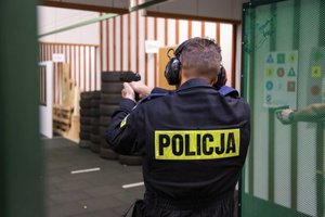 W zawodach strzeleckich rywalizowali o puchar szefa świętokrzyskich policjantów