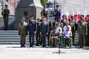 Dzień weterana – oddając cześć wszystkim, którzy służyli i walczyli