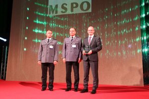 Zakończenie targów z nagrodą Komendanta Głównego Policji